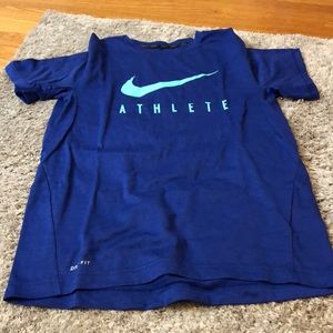 Girls XL Nike shirt